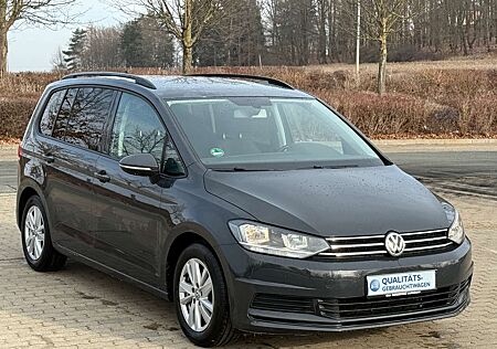 VW Touran Volkswagen Comfortline ACC/AHK/Sitzh./DAB/Navi