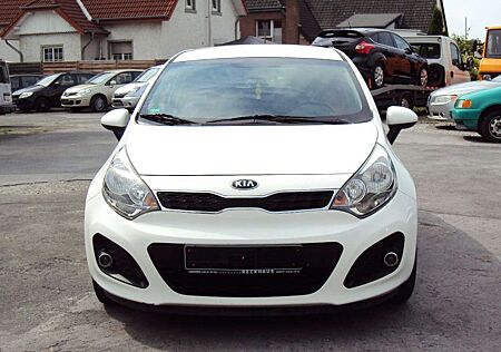 Kia Rio FIFA World Cup Edition