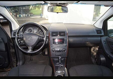 Mercedes-Benz A 170 Autotronic Elegance Polar Star