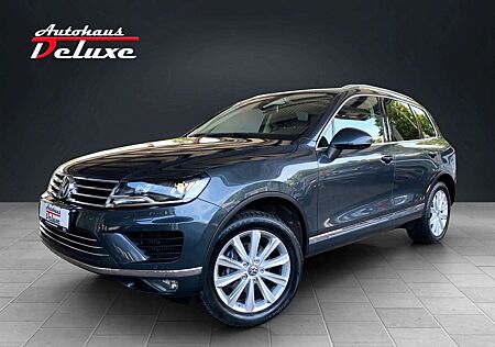 VW Touareg Volkswagen 3,0TDI 4M NAVI-KAMERA-PANORAMA-STHZ-AHK