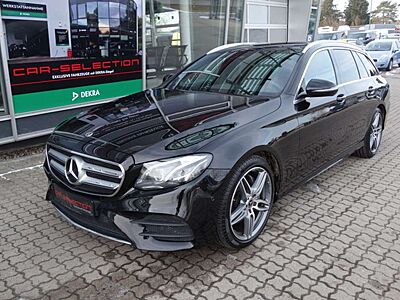Mercedes-Benz E 300 d T AMG LINE Avantg. COMAND/LED/19"/KAM/AHK