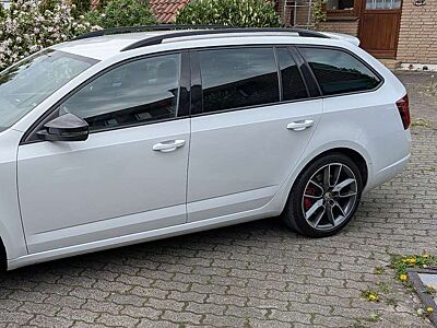 Skoda Octavia Combi 2.0 TSI DSG RS