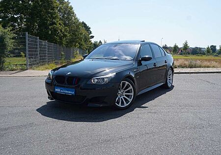 BMW M5 Lim. Logic7 Sammlerzustand!!! VollService!!!