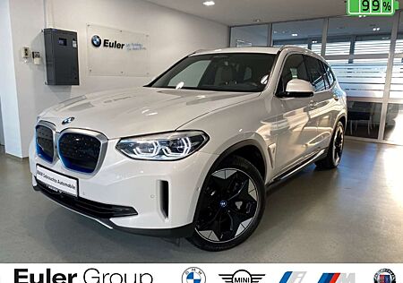 BMW iX3 HUD AD AHK-klappbar AHK El. Fondsitzverst. Panoram