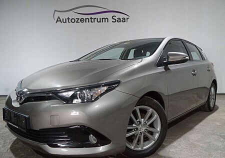 Toyota Auris Comfort Klima Kamera BT PDC Tempomat