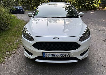 Ford Focus Turnier 1.0 EcoBoost Start-Stopp-System ST-Line