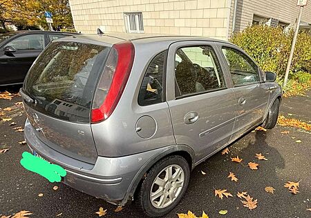 Opel Corsa 1.2 16V Sport