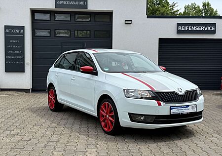 Skoda Rapid /Spaceback Spaceback Red & Grey