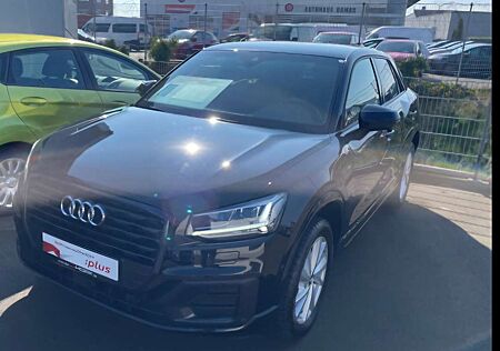 Audi Q2 quattro sport