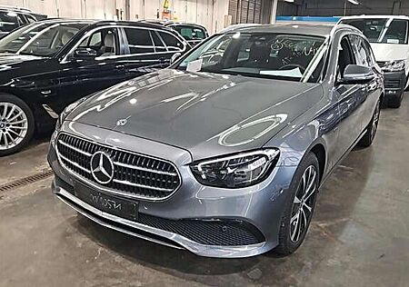 Mercedes-Benz E 300 de BUSINESS*AHK*WIDESCREEN*KAM*MBUX*1.H