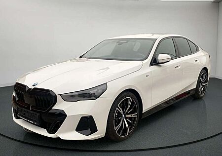 BMW 520d 520 M-SPORT PRO PAKET LED|DRIVING-ASSIST|AHK