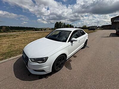 Audi A3 1.6 limusine