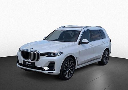 BMW X7 xD40d DAProf 360° StndHzg Pano AHK KomfSi 22"