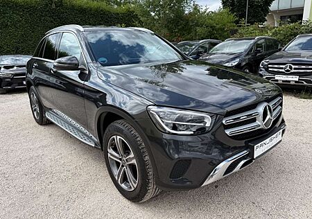 Mercedes-Benz GLC 220 GLC220d 4Matic AHK LED Navi Kamera