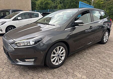 Ford Focus Turnier Titanium