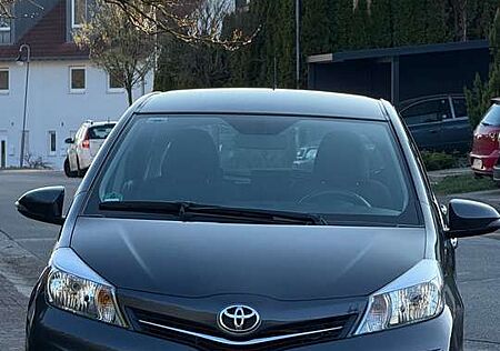 Toyota Yaris 5-Türer 1.33 VVT-i Executive