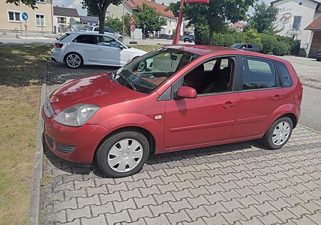 Ford Fiesta 1.3 Benzin