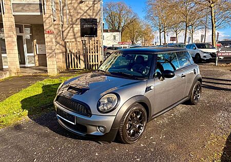 Mini Cooper S / Panorama / Leder / Chili Paket