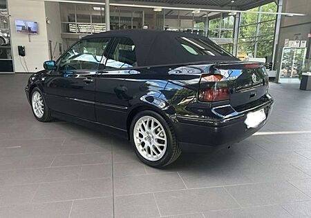 VW Golf Cabriolet Volkswagen Golf+Cabrio+2.0+Colour+Concept