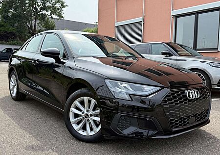 Audi A3 Limousine 30 TDI basis/ 1.Hand / NAVI / LED