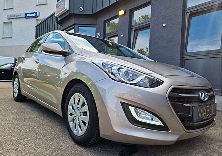 Hyundai i30 blue Classic +AUTOMATIK+KLIMAAUTO+1.HD+