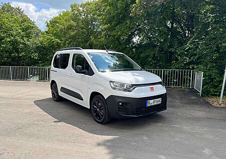 Fiat E-Doblo E-Doblo L1 50 kWh Launch Pack