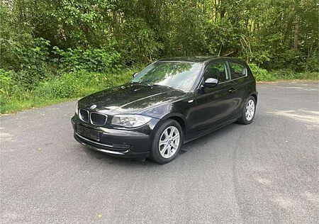 BMW 116i 116 Baureihe 1 Lim. - 1*HAND - KLIMATRONIC