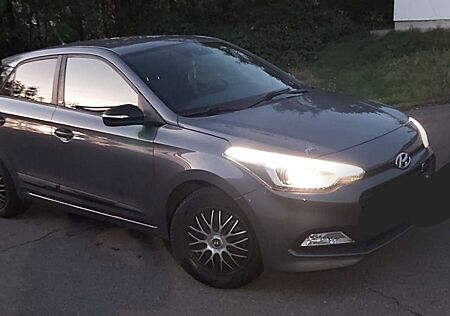 Hyundai i20 1.2 TREND