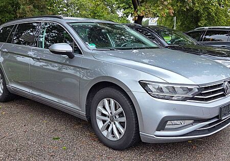 VW Passat Variant Volkswagen Business Premium*Virt*AHK*DAB