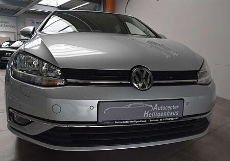 VW Golf Volkswagen 7 Lim. Sound AppConnect 2ZKlima SHZ ACC PDC