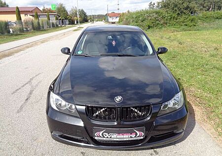 BMW 320i 320
