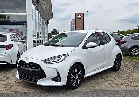 Toyota Yaris 1,5L Hybrid Teamplayer Safety- Comfort