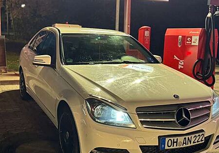 Mercedes-Benz C 200 CDI DPF (BlueEFFICIENCY) 7G-TRONIC Avantgarde