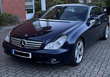 Mercedes-Benz CLS 320