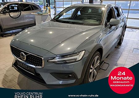 Volvo V60 CC V60 Cross Country B4 AWD ULTIMATE AHK+PANO+