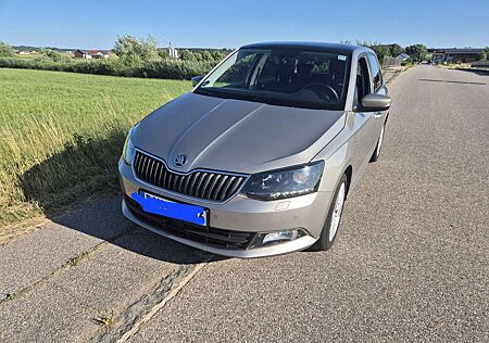 Skoda Fabia 1.2 TSI DSG Drive
