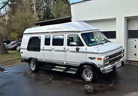 Chevrolet Chevy Van G20
