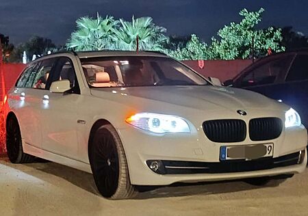 BMW 523i 523 Touring Aut.