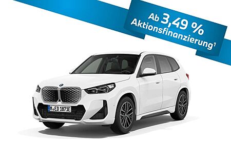 BMW iX1 xDrive30 M Sport HUD AHK Navi HarmanKardon SHZ LED