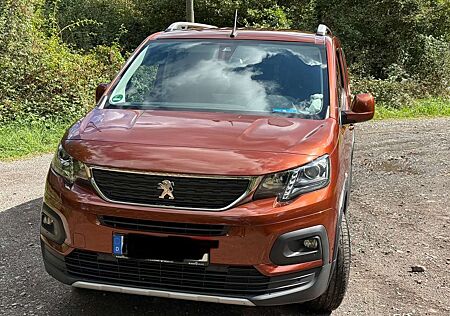 Peugeot Rifter BlueHDI 130 L1 EAT8 Active