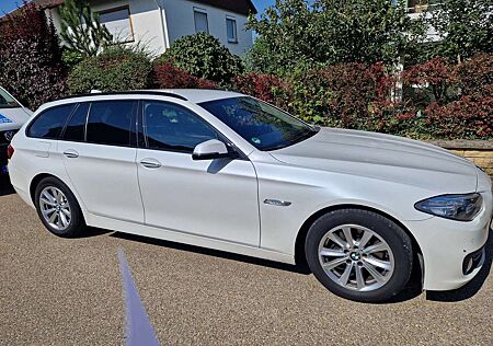BMW 520d 520 Touring Aut.
