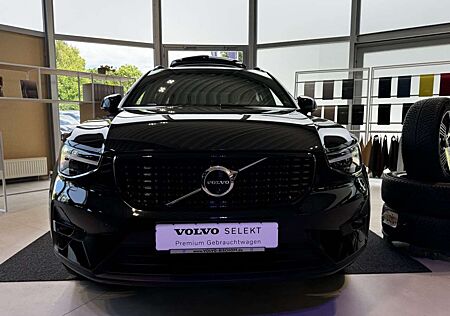 Volvo XC 40 XC40 B4 B DKG Plus Dark