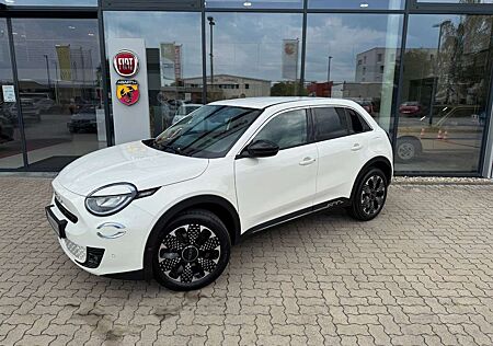 Fiat 600 Hybrid 145 PS La Prima + 4 Jahre Garantie
