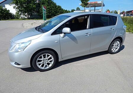 Toyota Verso 1.8 5-Sitzer Life