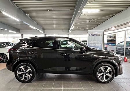 Nissan Qashqai 1.3 Connecta LED+KEYLESS+360°+ACC+VC.