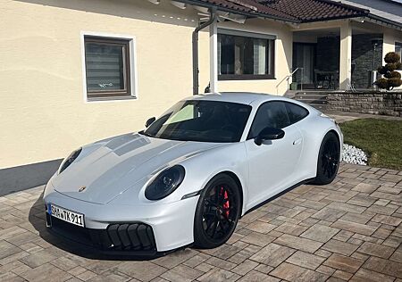 Porsche 992 .2 GTS T- Hybrid 1.Hand PRIVAT