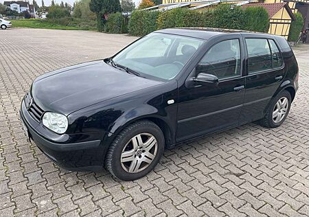 VW Golf Volkswagen 1.4 Aktion Comfortline