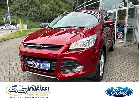 Ford Kuga Sync Edition 1.5l AHK-abnehmbar Allwetterreifen Na