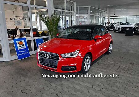 Audi A1 Sport 1.0 TFSI SHZ+PDC