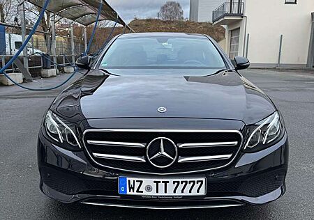 Mercedes-Benz E 200 9G-TRONIC Exclusive